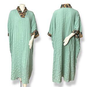 Kaftan Dress Light Green Handmade Kuwait Women Maxi Textured Fabric Pattern Trim